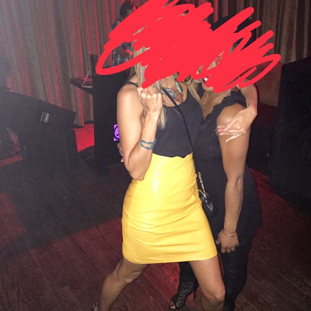 Forenza Vintage High Waisted Yellow Leather Skirt